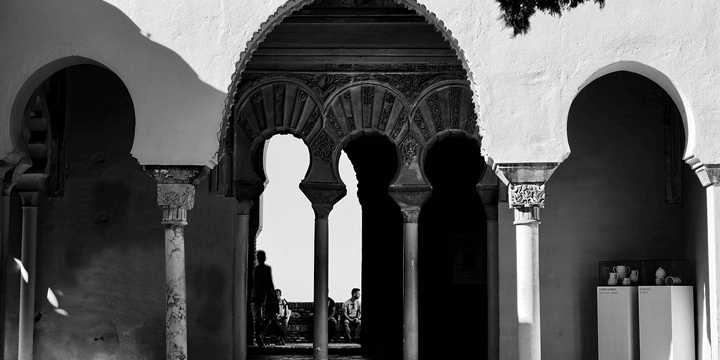 free walking tours malaga